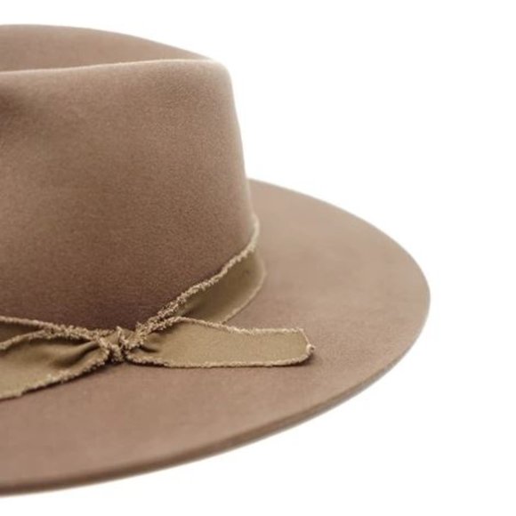 Olive and Pique Say It Ain’t Soho Wool Fedora
